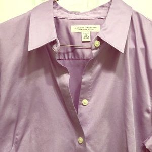 Banana republic non iron women shirt. EUC